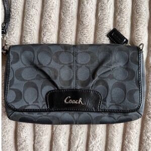 Coach Signature C Jacquard Crossbody Bag Black Charcoal Small Clutch 8 Inch